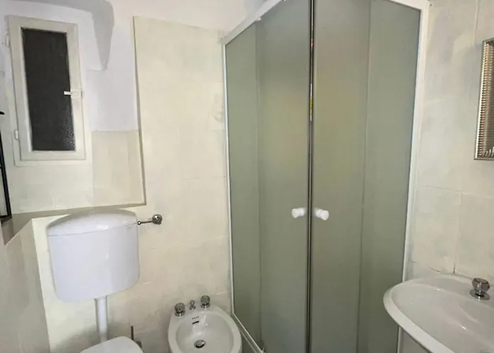 Leone Apart Otel Floransa