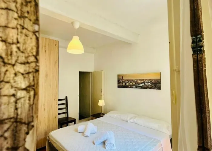 Leone Apart Otel *