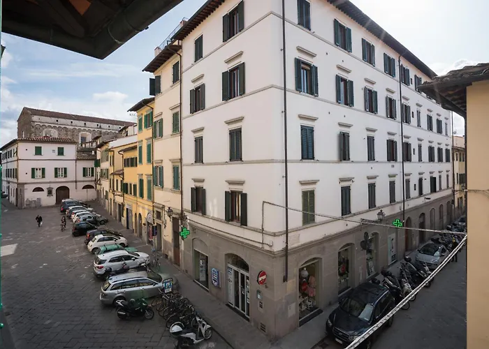 Leone Apart Otel Floransa